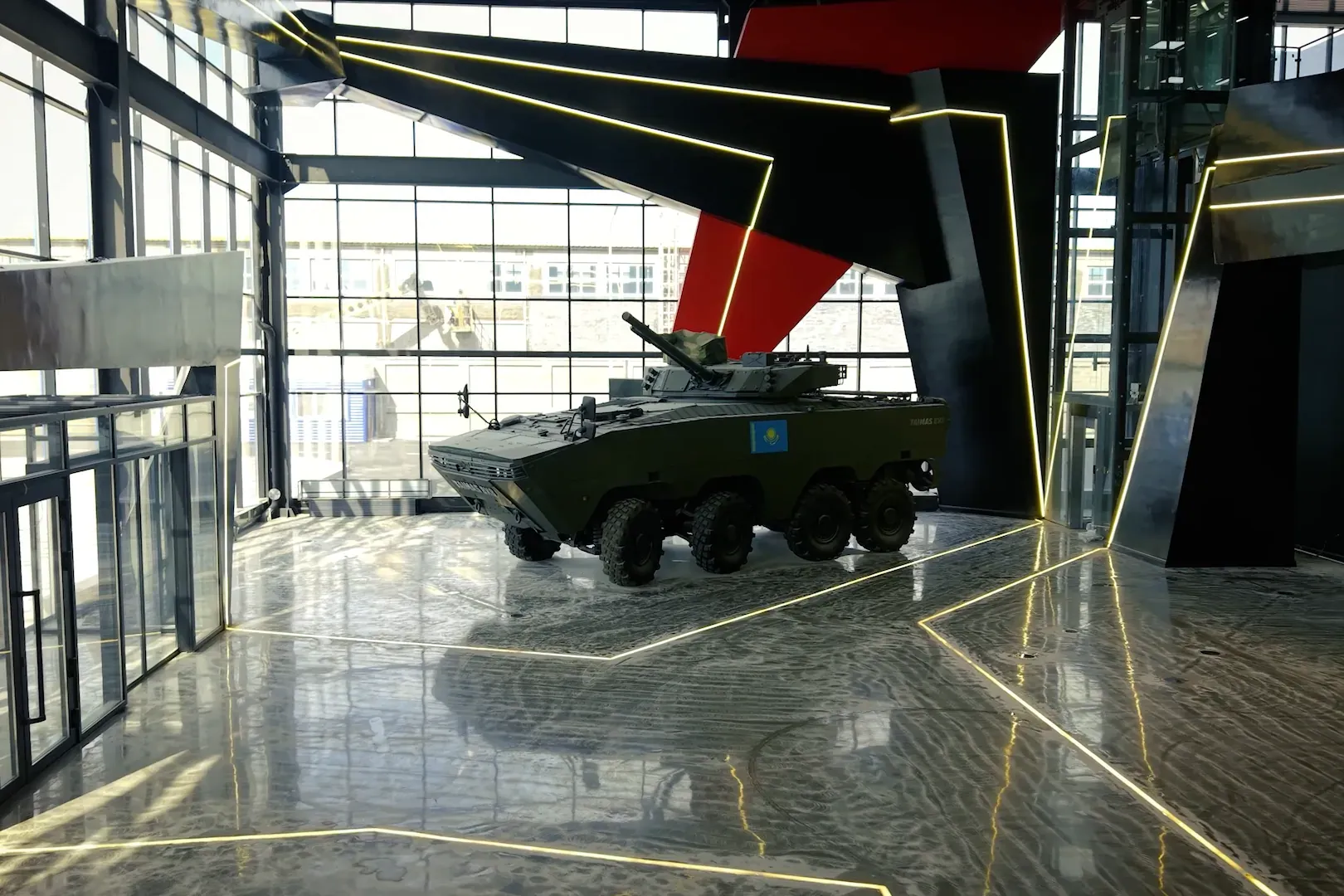 Armoured vehicle in the BESQARU showroom
